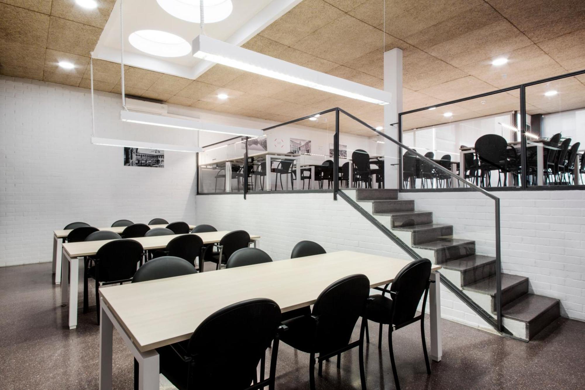 Residencia Universitaria Resa Colegio De Cuenca *