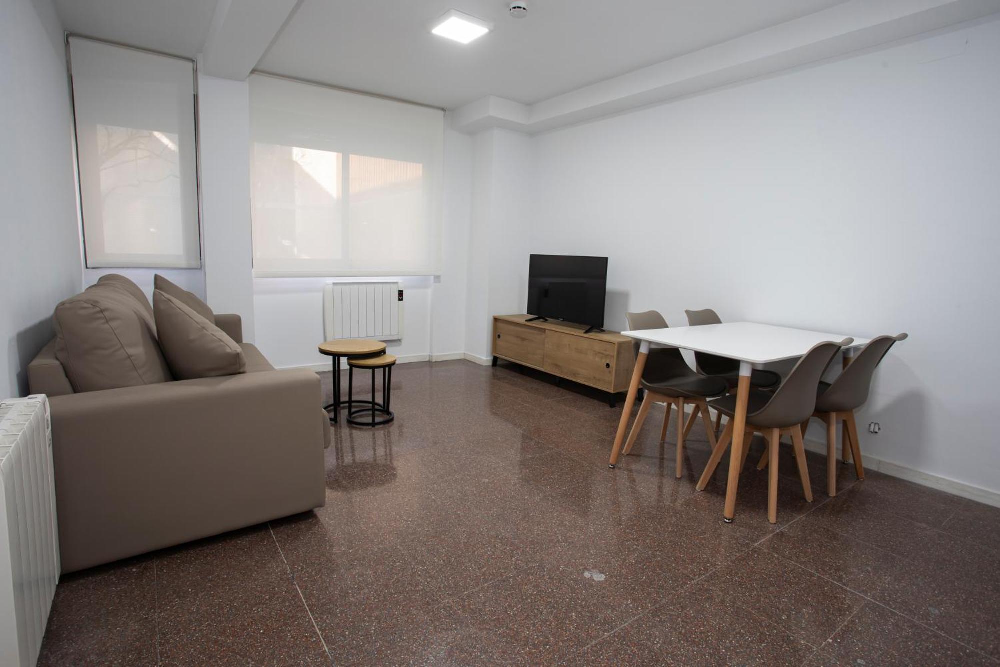 Residencia Universitaria Colegio De Cuenca Apartamento *